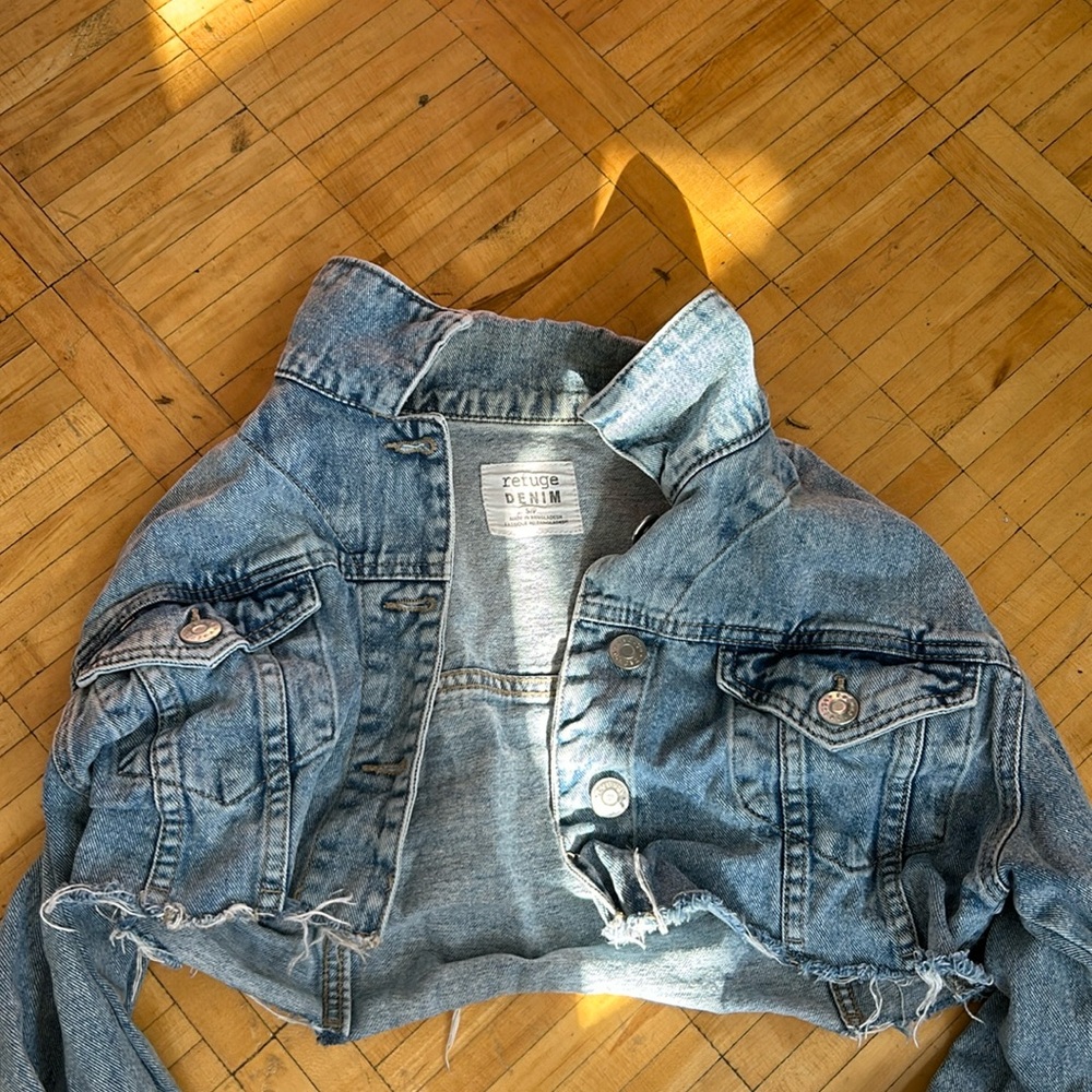 Cropped Denim jacket
